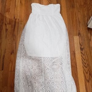 White lace maxi dress